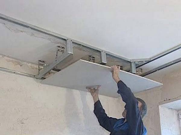 Как сделать потолок из гипсокартона своими руками? - фото