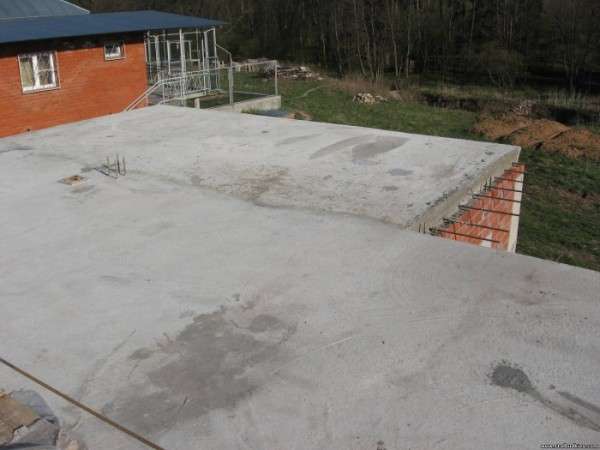 Потолочные перекрытия из бетона: монтаж перекрытий, сборка опалубки, армиро ... - фото